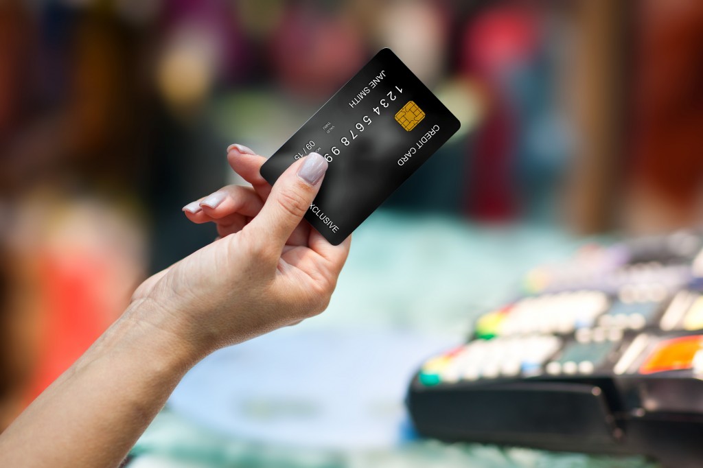4 Ways to Put Your Credit Card to Paramount Use